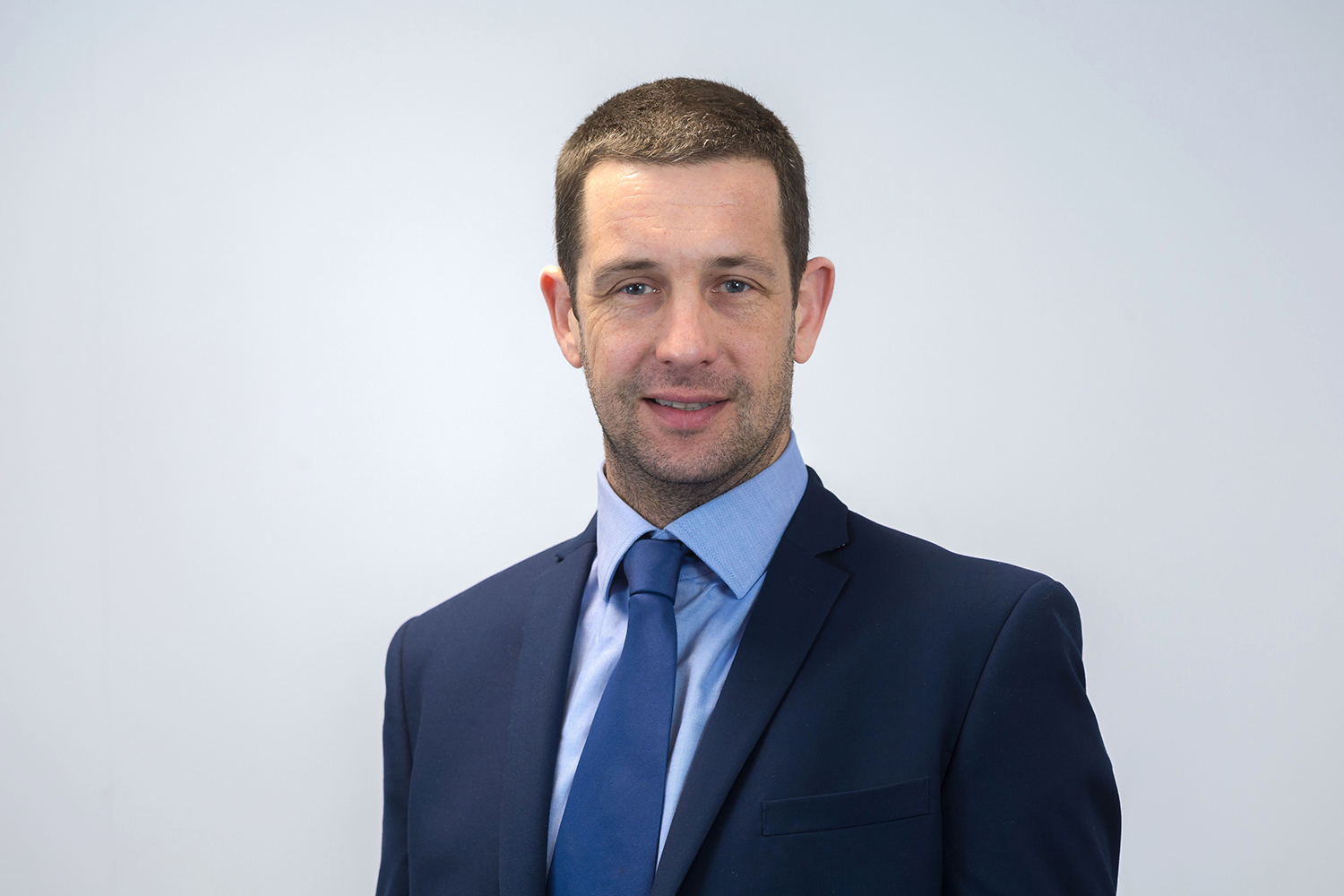 Headshot of Daniel Harradine